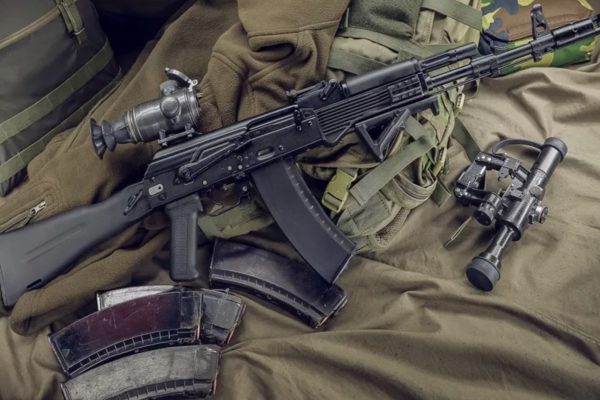 В Китае назвали советский АК-47 «королем автоматов»