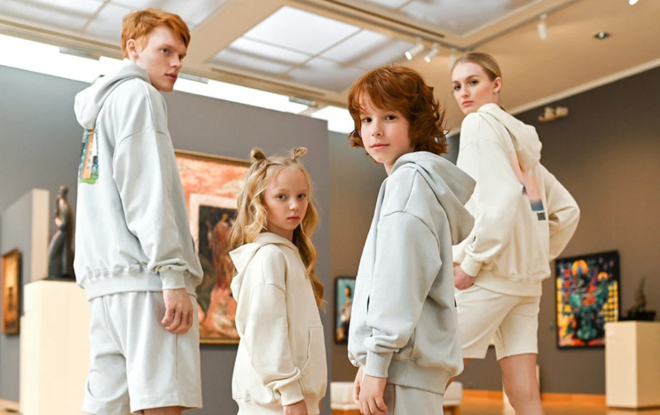 Шедевры на одежде. Mark Formelle и Художественный музей создали арт-коллекцию