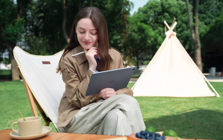 В Беларуси стал доступен планшет Huawei MatePad 11.5 с узкими рамками и съемной клавиатурой