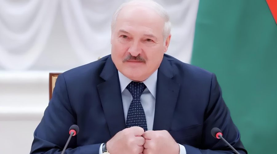 Лукашенко посоветовал не беситься Польше и Литве в отношении трудовых мигрантов