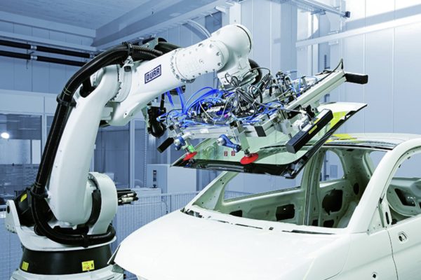 В Беларуси предлагают стимулировать роботизацию производства