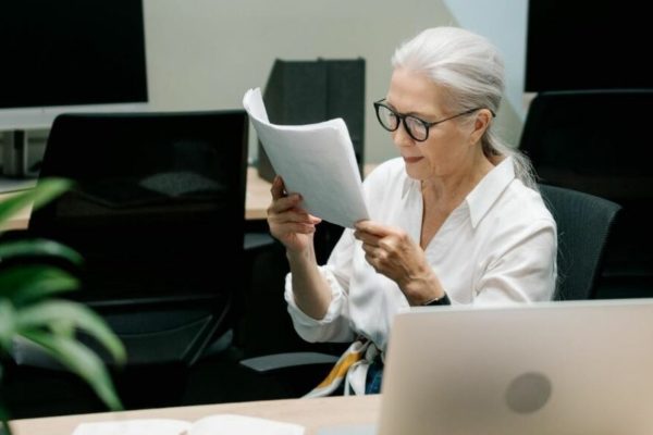 В Беларуси число работающих пенсионеров выросло на 6% к 2025 году  