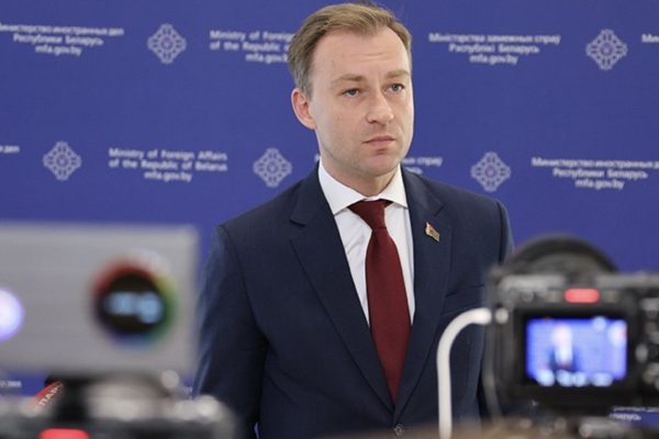 МИД Беларуси осудил решение ЕС о введении повышенных пошлин на сельхозпродукцию и удобрения 