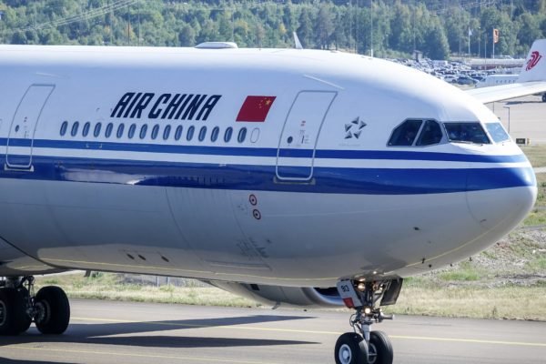 Китайская авиакомпания Air China планирует увеличить количество рейсов в Беларусь 