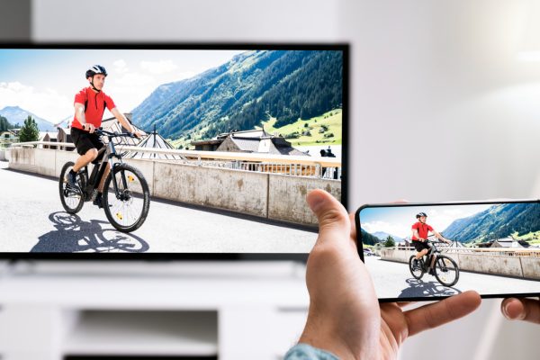 Идеальная парочка в А1: покупайте телевизор Roome и получайте кронштейн всего за 10 копеек