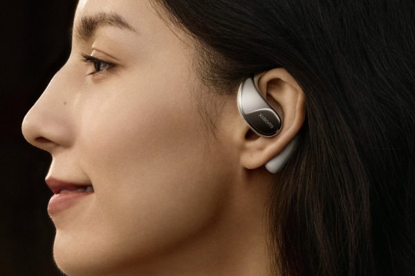 Скидка до 180 рублей на уникальные беспроводные наушники Xiaomi OpenWear Stereo в А1