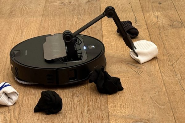 Новый Xiaomi Robot Vacuum S40C за 599 рублей в А1: идеальная уборка и шанс на новую квартиру