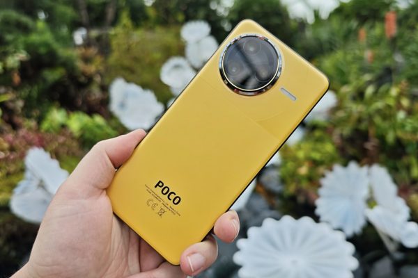 Мощный POCO F7 Ultra 16/512 с большой памятью уже в продаже в А1