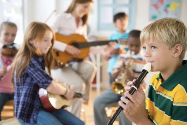 С нового учебного года урок музыки начнут проводить по обновленной программе
