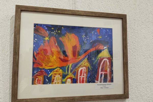 Выставка «Я начинаю путь»: юные таланты школы №207 представили свое творчество в галерее «Университет культуры»