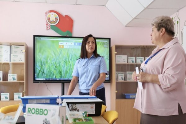 Более половины школ Беларуси получили паспорта готовности к учебному году  