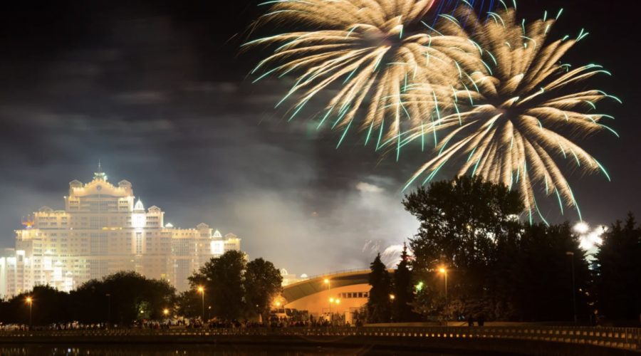 Салют в Минске