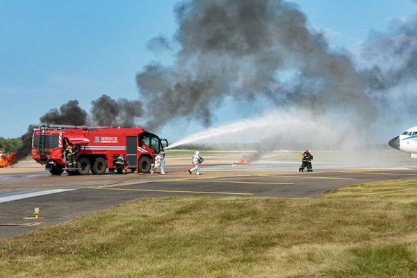 Крупномасштабные учения в аэропорту Минска