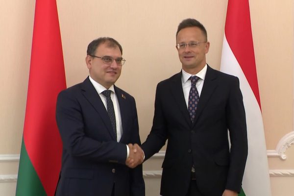 Беларусь и Венгрия обсудили консульское сотрудничество в онлайн-формате