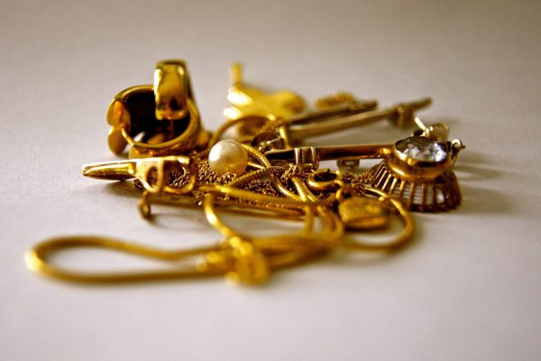 В Беларуси выросли цены на сдаваемые в скупку драгметаллы