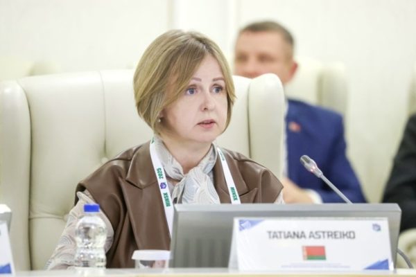 Рекордно низкая безработица в Беларуси стимулирует приток трудовых мигрантов