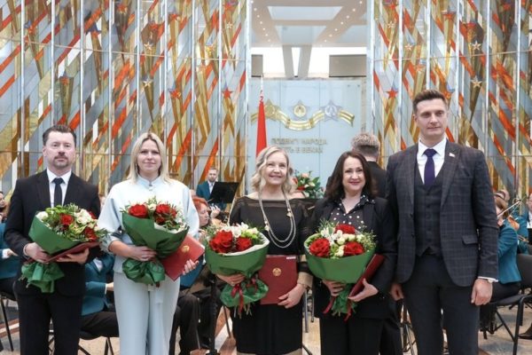 Талантливая молодежь Беларуси получила награды