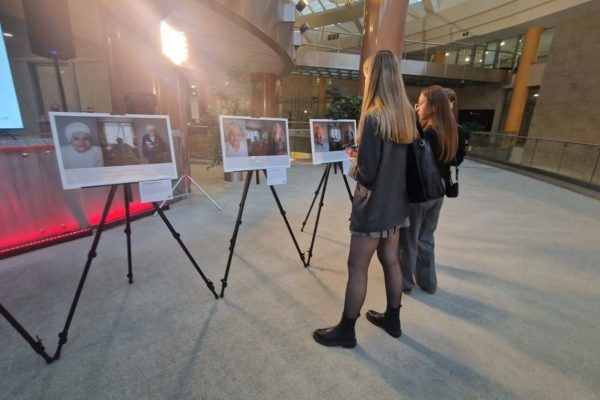 В Минске представили фотопроект Веры Мажириной