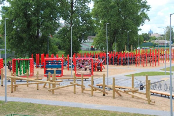 Новые игровые и спортивные площадки появятся в минских дворах в 2026 году