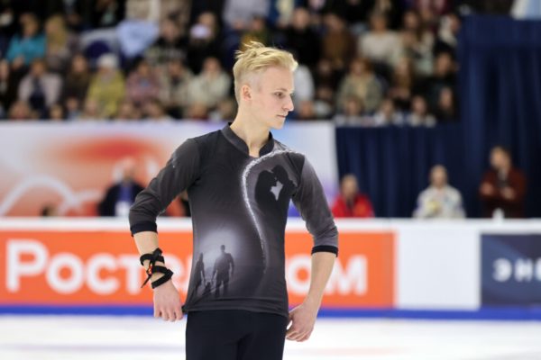 В Кубке сильнейших фигуристов победа россиянина Ветлугина