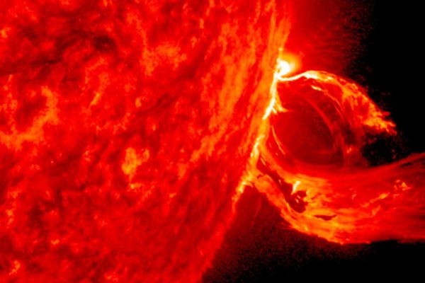 Землю накрыло краем плазменного облака